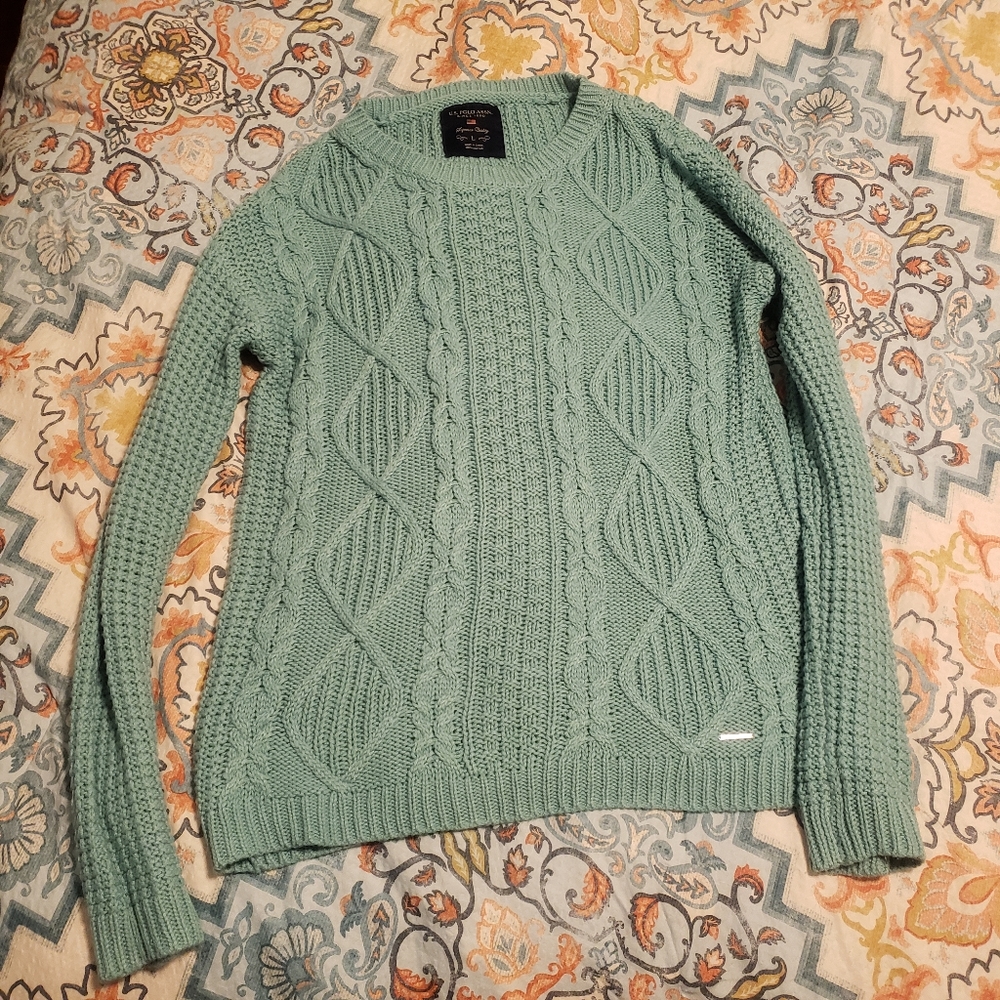 US polo sweater